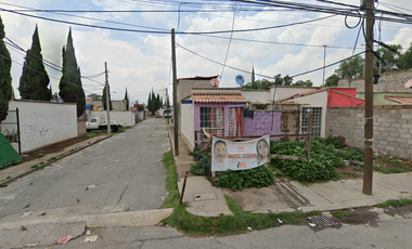 CASA EN CALLE VERONICA, ARBOLADA LOS SAUCES, ZUMPANGO, ESTADO DE MÉXICO. ¡NO CREDITOS!