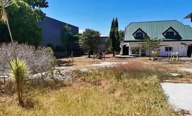 1,500 sqm Lot w/ Two (2) Big Houses for Sale near Mactan Airport Bankal Lapu-Lapu