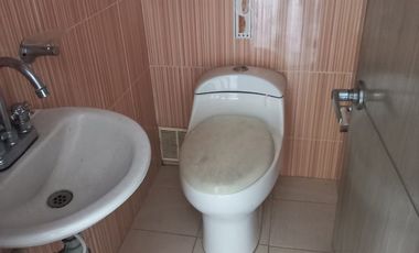 Vendo APTO en Sotomayor, amplio, 3 parqueaderos