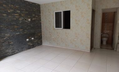 Vendo APTO en Sotomayor, amplio, 3 parqueaderos