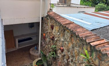 Vendo APTO en Sotomayor, amplio, 3 parqueaderos