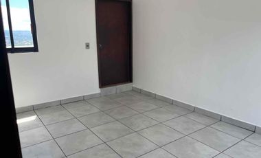 Casa en venta con recámara en planta baja zona Nte pte de la ciudad