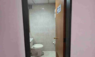 ARRIENDO OFICINA CHICÓ CALLE 93 CR 15 DE 34 M2