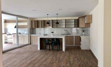 En Ibarra, vendo casa de una sola planta con diseño accesible y espacios amplios