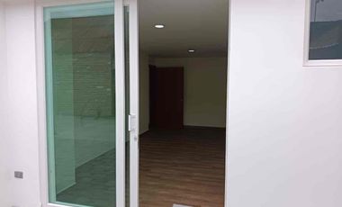 En Ibarra, vendo casa de una sola planta con diseño accesible y espacios amplios