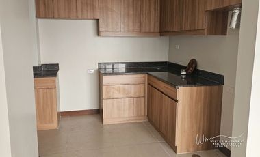 3BR with Parking Cameron Residences QC - For Lease