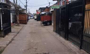 En Venta Casa De 2 Pisos; 3D, 1B y E, en La Florida (Los Navíos)