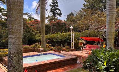 hermosa finca amoblada en arriendo en la mesa