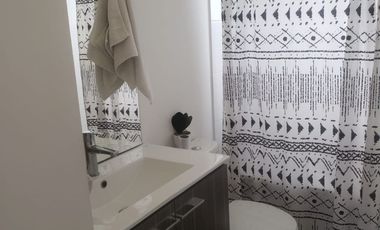 Hermosa, amplia y Moderna Casa de 4 dormitorios en Condominio Barrio Alto Arrayan