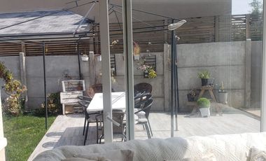 Hermosa, amplia y Moderna Casa de 4 dormitorios en Condominio Barrio Alto Arrayan