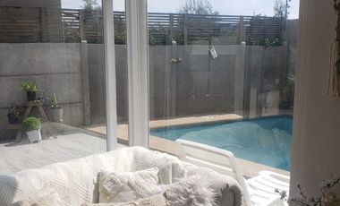 Hermosa, amplia y Moderna Casa de 4 dormitorios en Condominio Barrio Alto Arrayan