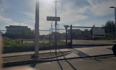 Hermosa, amplia y Moderna Casa de 4 dormitorios en Condominio Barrio Alto Arrayan