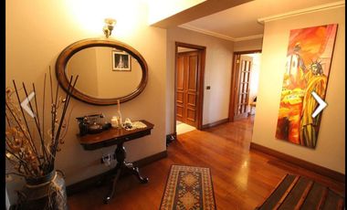 Departamento de lujo, 3 dormitorios, 5 baños, 2 estacionamiento y bodega