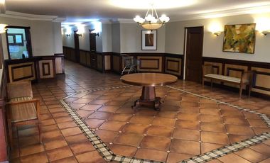 Departamento de lujo, 3 dormitorios, 5 baños, 2 estacionamiento y bodega