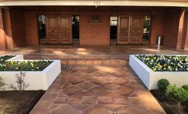 Departamento de lujo, 3 dormitorios, 5 baños, 2 estacionamiento y bodega