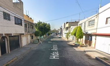 Inversión Segura y Rentable en Bienes Raíces, Casa en Col. Impulsora Popular Avícola, Nezahualcóyotl, MEX.