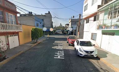 Inversión Segura y Rentable en Bienes Raíces, Casa en Col. Impulsora Popular Avícola, Nezahualcóyotl, MEX.