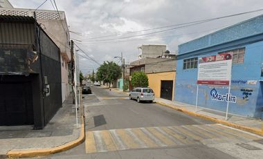 Inversión Segura y Rentable en Bienes Raíces, Casa en Col. Impulsora Popular Avícola, Nezahualcóyotl, MEX.