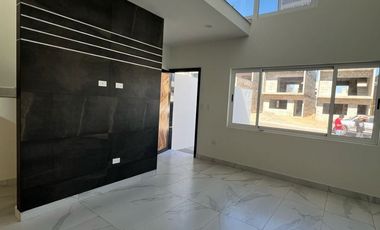 CASA NUEVA 2 NIVELES  A PLAN DE PAGOS 0%  INTERES    RESIDENCIAL PUNTA AZUL ROSAERITO B.C.