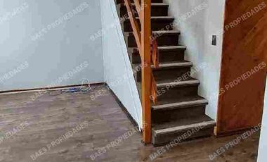 SE VENDE CASA EN CONSTITUCIÓN/ VILLA COPIHUE.