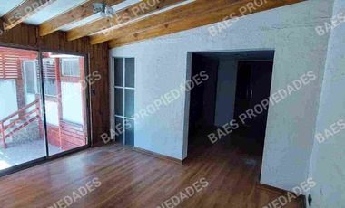 SE VENDE CASA EN CONSTITUCIÓN/ VILLA COPIHUE.