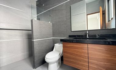 CASA EN VENTA EN FRACCIONAMIENTO LOMAS DE COCOYOC MORELOS