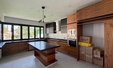 CASA EN VENTA EN FRACCIONAMIENTO LOMAS DE COCOYOC MORELOS