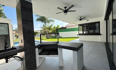 CASA EN VENTA EN FRACCIONAMIENTO LOMAS DE COCOYOC MORELOS