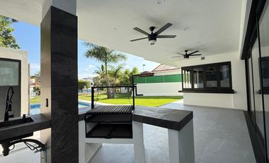 CASA EN VENTA EN FRACCIONAMIENTO LOMAS DE COCOYOC MORELOS