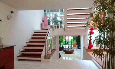 Venta casa en Paseos de la Herradura con jardín