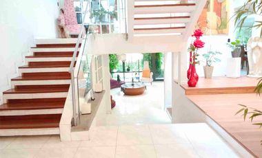 Venta casa en Paseos de la Herradura con jardín