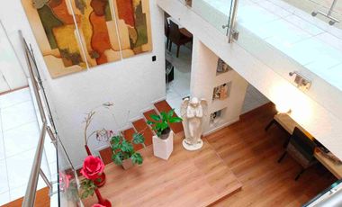 Venta casa en Paseos de la Herradura con jardín