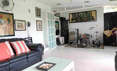 Venta casa en Paseos de la Herradura con jardín