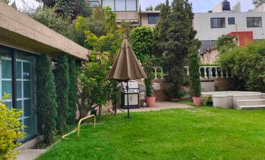 Venta casa en Paseos de la Herradura con jardín