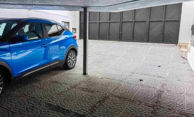 Venta casa en Paseos de la Herradura con jardín