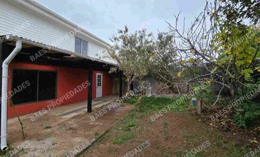 SE VENDE CASA EN PUTÚ