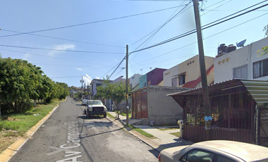 CASA DE RECIUPERACION BANCARIA UBICADA EN BOULEVARD CAMPESTRE TARIMBARO, CAMPESTRE TARIMBARO, MICHOACAN. ¡¡NO SE ACEPTAN CREDITOS!!