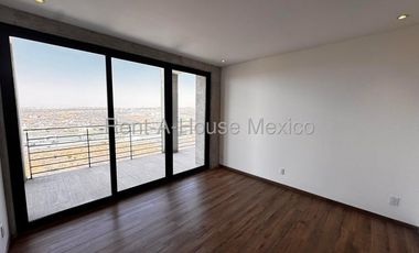 Altos de Juriquilla departamento de 3 recamaras en RENTA GOH2938