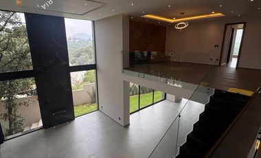 Casa nueva en venta en exclusivo fraccionamiento de Zona Esmeralda, Atizapan de Zaragoza