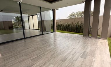 Casa nueva en venta en exclusivo fraccionamiento de Zona Esmeralda, Atizapan de Zaragoza