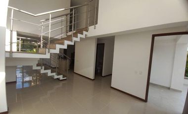 SE VENDE CASA CIUDAD SANTA BARBARA PALMIRA