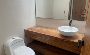 CASA EN VENTA PRADERAS ALTOZANO MORELIA