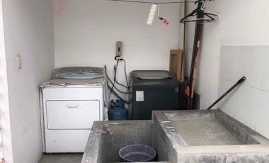 Rento departamento ejecutivo amoblado y equipado cerca al Supermaxi