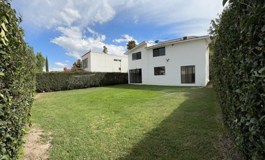 4.30 CASA EN RENTA EN SAN GIL