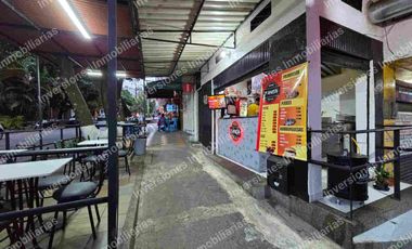 Local avenida san Juan, esquinero