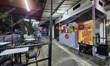 Local avenida san Juan, esquinero