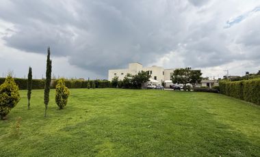 Departamento en renta en reserva San Juan