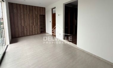 Casa Moderna de 2 Pisos + Terraza | 165 m² Construidos – Zona Fresca y Ventilada