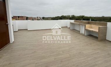 Casa Moderna de 2 Pisos + Terraza | 165 m² Construidos – Zona Fresca y Ventilada