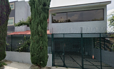 BONITA CASA EN NAUCALPAN DE JUAREZ. EN VENTA (REMATE BANCARIO ADJUDICADO)